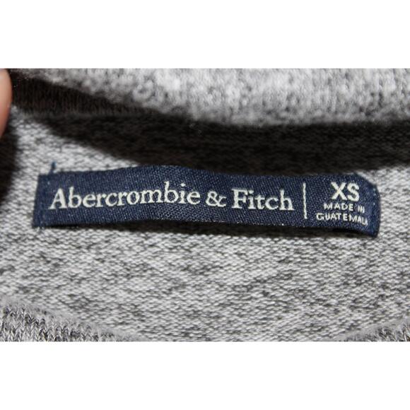 Womens Abercrombie & Fitch Heather Gray Long Sleeve Scoop Neck Sweater Top Sz XS - Picture 3 of 6